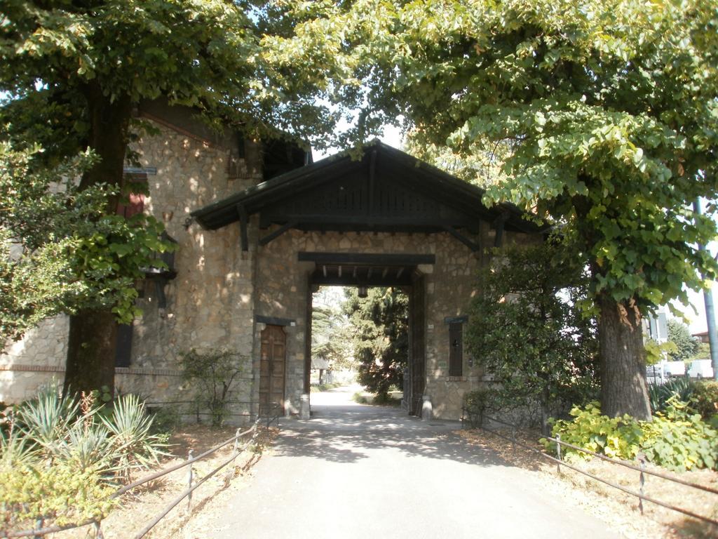 Albergo Villa & Roma Pallazzolo sullʼOglio Екстериор снимка